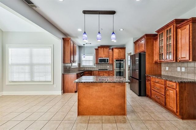 3160 Woodberry Farm Lane, Powder Springs, GA 30127