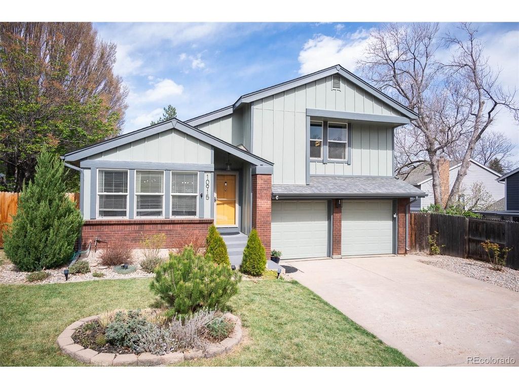 10915 W Half Moon Pass, Littleton, CO 80127