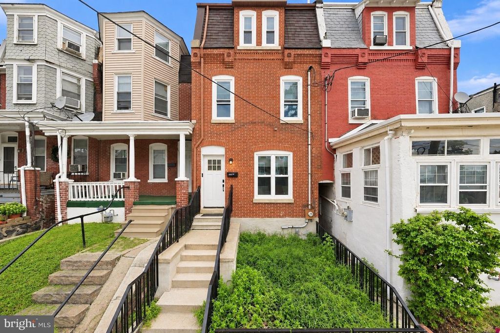 1103 W 6TH ST, Wilmington, DE 19805 — exterior