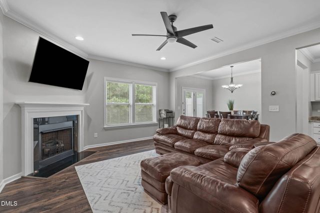 605 Metro Station, Apex, NC 27502