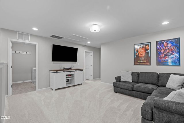 605 Metro Station, Apex, NC 27502