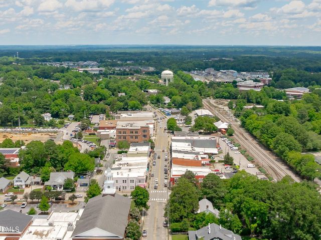 605 Metro Station, Apex, NC 27502