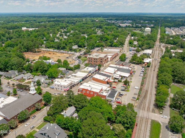 605 Metro Station, Apex, NC 27502