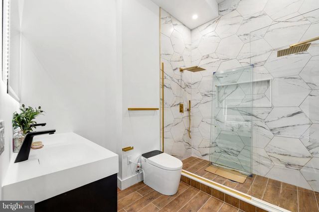 2506-8 E YORK ST, Philadelphia, PA 19125