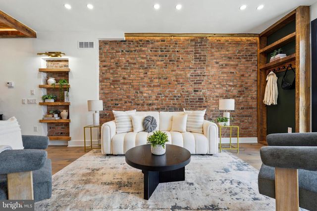 2506-8 E YORK ST, Philadelphia, PA 19125