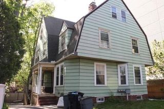 17 Putnam Ave A, Cambridge, MA 02139