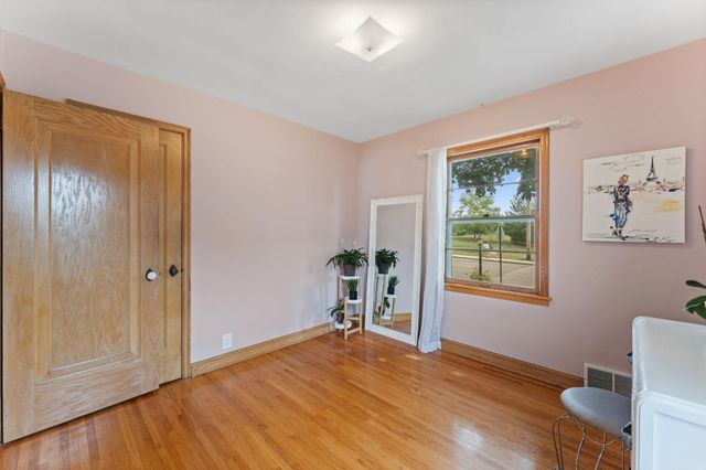 519 Mill Street NE, Columbia Heights, MN 55421
