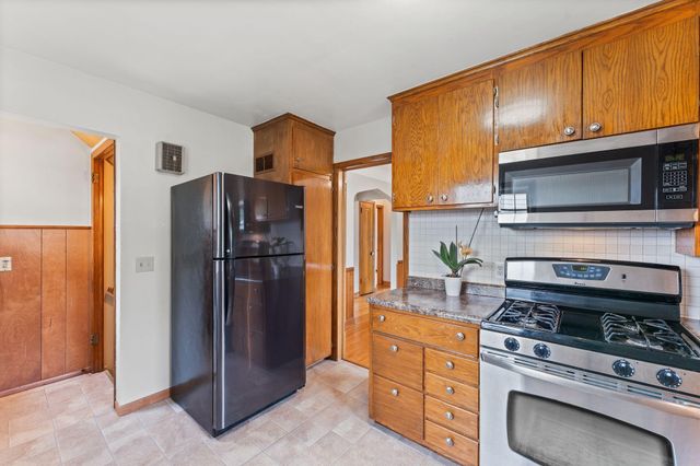 519 Mill Street NE, Columbia Heights, MN 55421