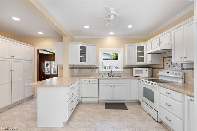 2333 16th Street, Cuyahoga Falls, OH 44223