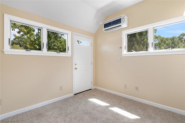 2333 16th Street, Cuyahoga Falls, OH 44223