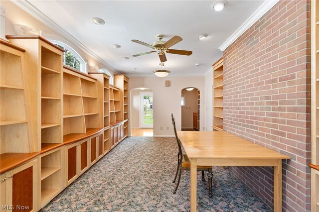 2333 16th Street, Cuyahoga Falls, OH 44223