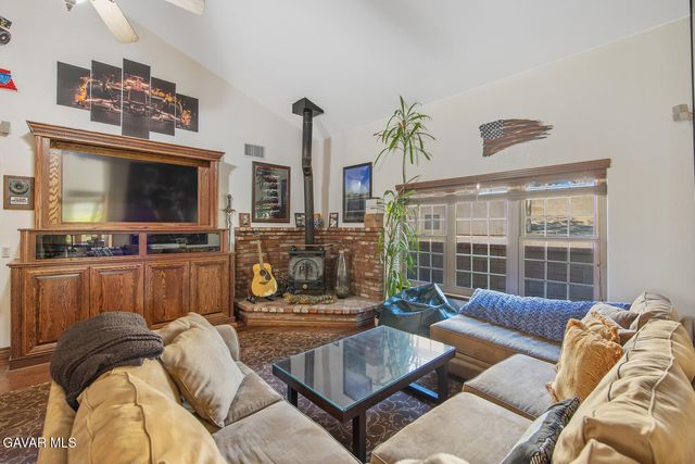 11551 Lonesome Valley Rd Road, Leona Valley, CA 93551