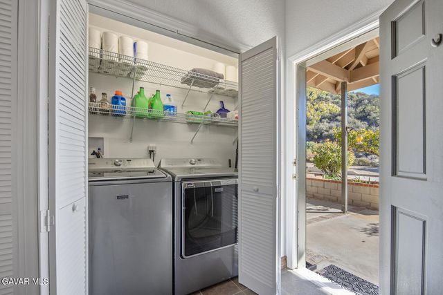 11551 Lonesome Valley Rd Road, Leona Valley, CA 93551