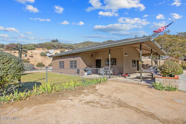 11551 Lonesome Valley Rd Road, Leona Valley, CA 93551
