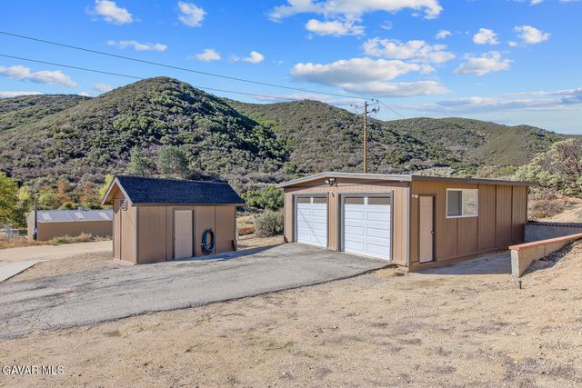 11551 Lonesome Valley Rd Road, Leona Valley, CA 93551