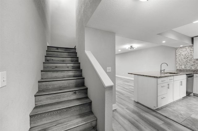 210 S MALCOLM COURT, Tampa, FL 33609