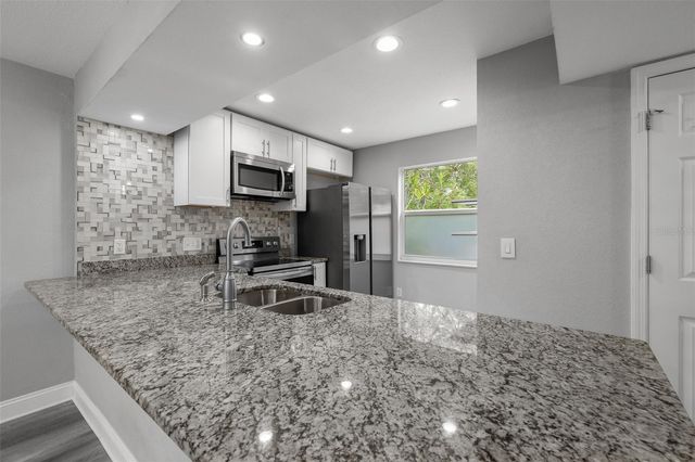 210 S MALCOLM COURT, Tampa, FL 33609