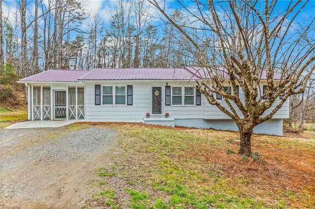 133 Salem Drive, Mount Airy, NC 27030