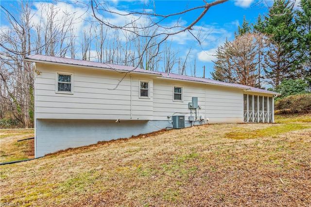 133 Salem Drive, Mount Airy, NC 27030