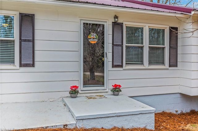 133 Salem Drive, Mount Airy, NC 27030