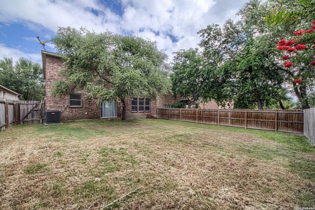 6618 Woodbell, Live Oak, TX 78233