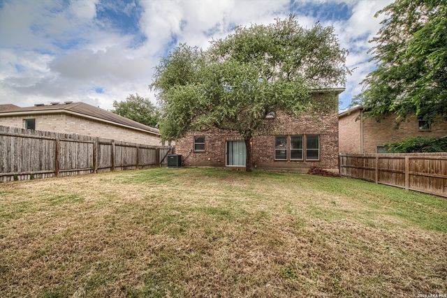 6618 Woodbell, Live Oak, TX 78233