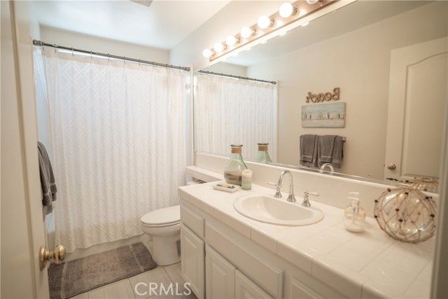 2517 Rockefeller B, Redondo Beach, CA 90278