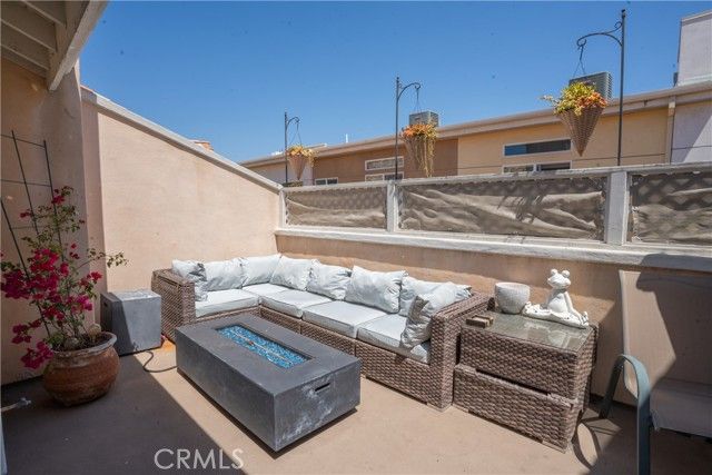 2517 Rockefeller B, Redondo Beach, CA 90278