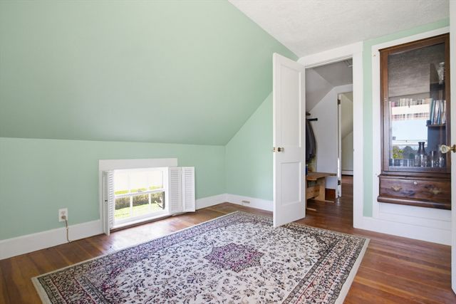 136 Chapel St, Gardner, MA 01440