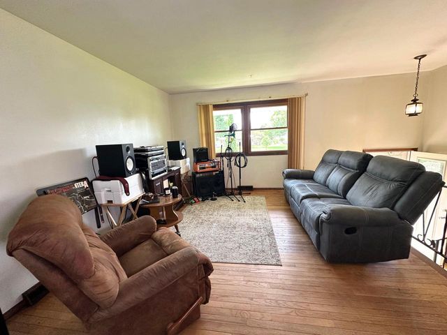 137 Marino AVENUE, Delavan, WI 53115