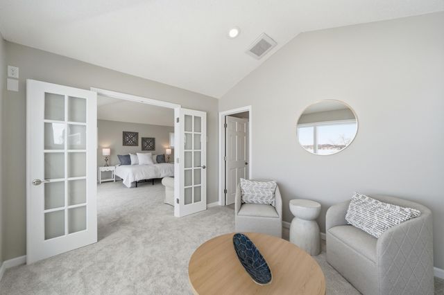 3868 Green Heights Trail SW, Prior Lake, MN 55372