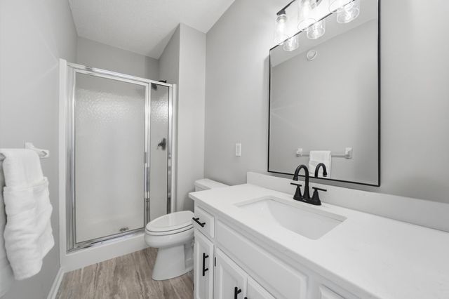 3868 Green Heights Trail SW, Prior Lake, MN 55372