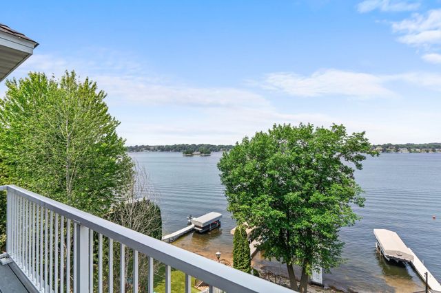 3868 Green Heights Trail SW, Prior Lake, MN 55372