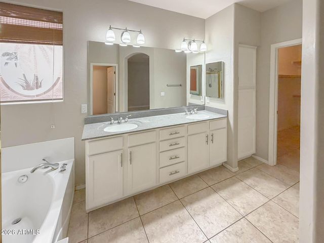 203 W CEDAR Drive, Chandler, AZ 85248