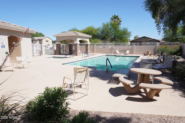 203 W CEDAR Drive, Chandler, AZ 85248