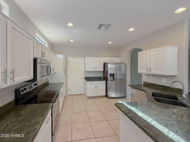 203 W CEDAR Drive, Chandler, AZ 85248