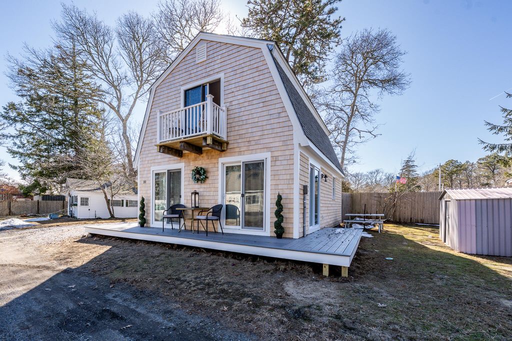 9 Bells Neck Road Unit 10, Harwich, MA 02645