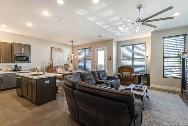 203 Nogalitos St Unit 5, San Antonio, TX 78204