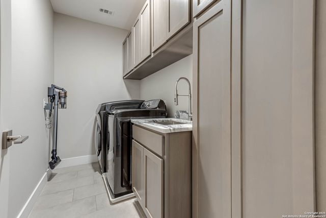 203 Nogalitos St Unit 5, San Antonio, TX 78204