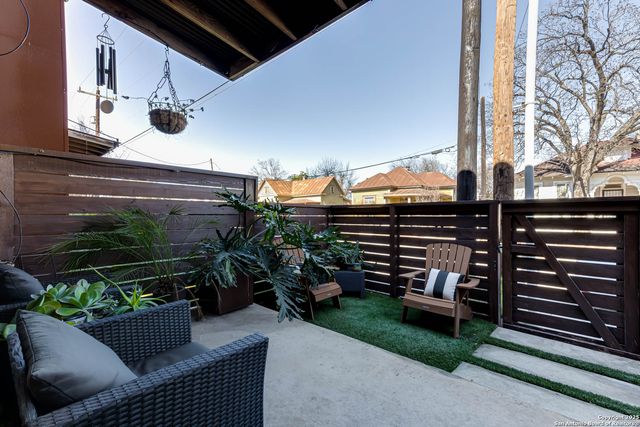 203 Nogalitos St Unit 5, San Antonio, TX 78204