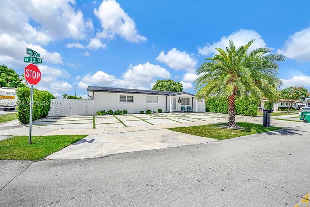 10202 SW 33rd St, Miami, FL 33165