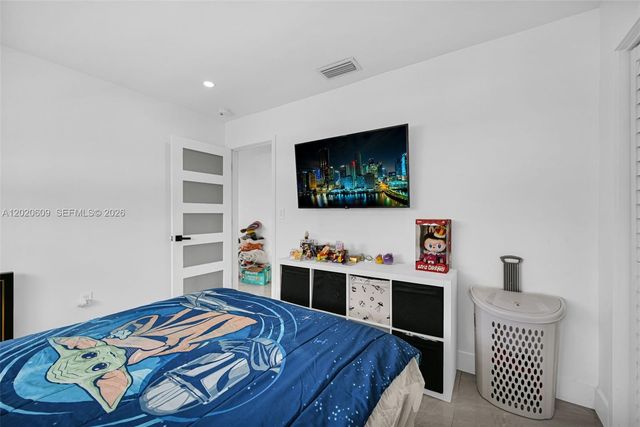 10202 SW 33rd St, Miami, FL 33165