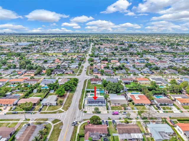 10202 SW 33rd St, Miami, FL 33165