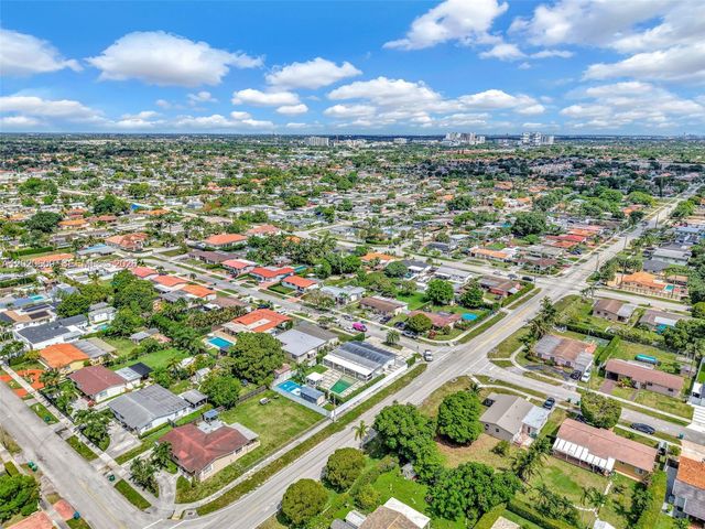 10202 SW 33rd St, Miami, FL 33165