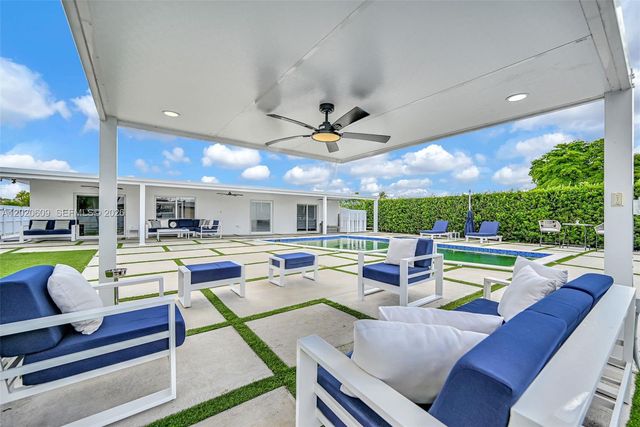 10202 SW 33rd St, Miami, FL 33165