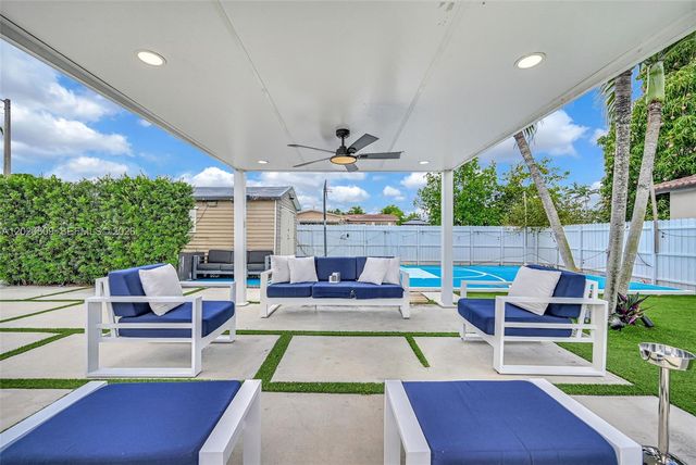 10202 SW 33rd St, Miami, FL 33165