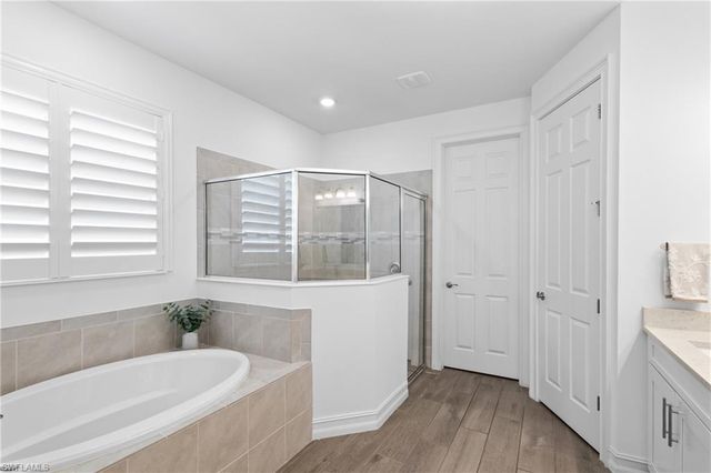 28013 Seasons Tide AVE, Bonita Springs, FL 34135