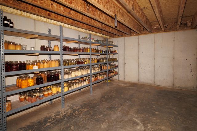 4960 Kendall Springs Road, Owingsville, KY 40360