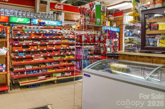 405 Haywood Road, Asheville, NC 28806