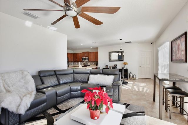 4723 MARCOS CIRCLE, Kissimmee, FL 34758